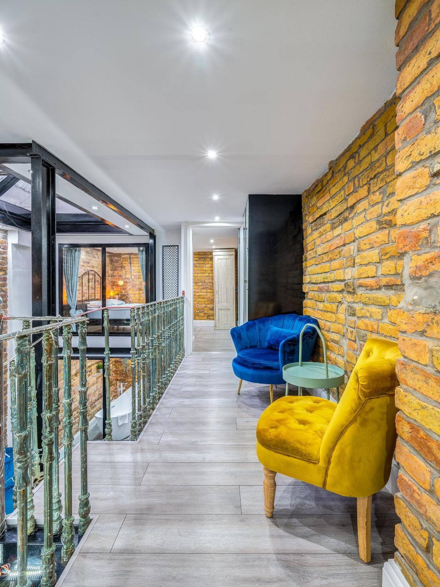 City Center Loft Haven: Modern Elegance Budapeste Exterior foto