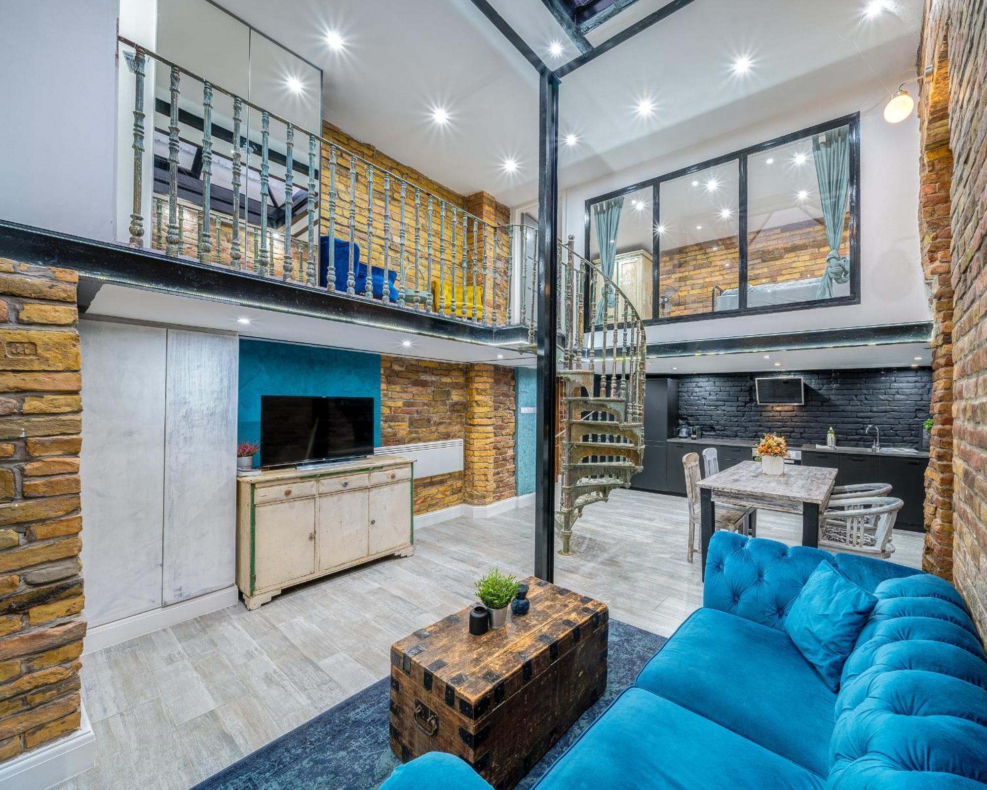 City Center Loft Haven: Modern Elegance Budapeste Exterior foto