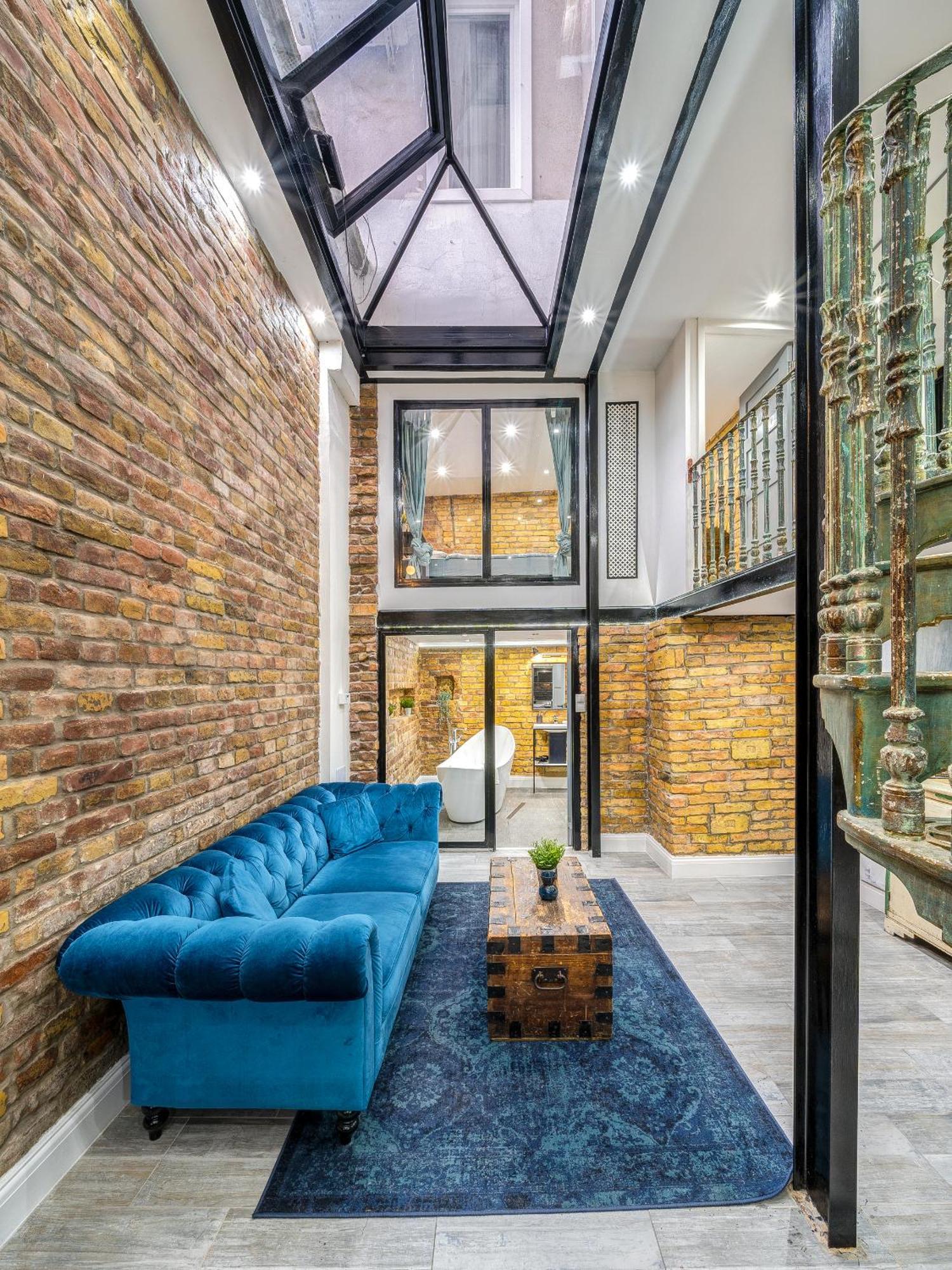 City Center Loft Haven: Modern Elegance Budapeste Exterior foto